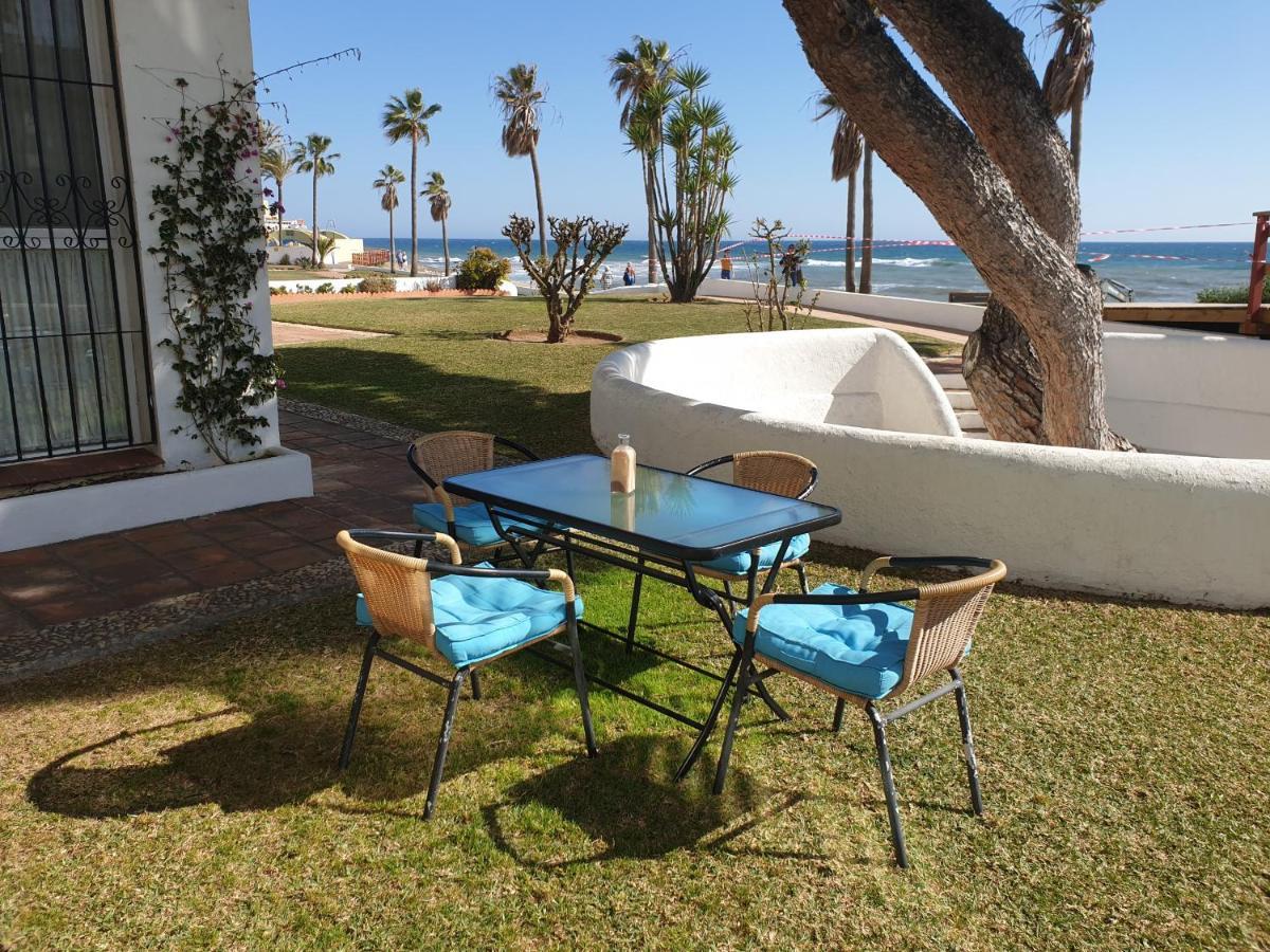 Dona Lola Micaela - Fully Equiped 1 Bedroom Ground Floor Beach Front Apartment With Direct Access To The Beach Of Calahonda - Costa Del Sol - Cs155 Sitio de Calahonda Exteriér fotografie